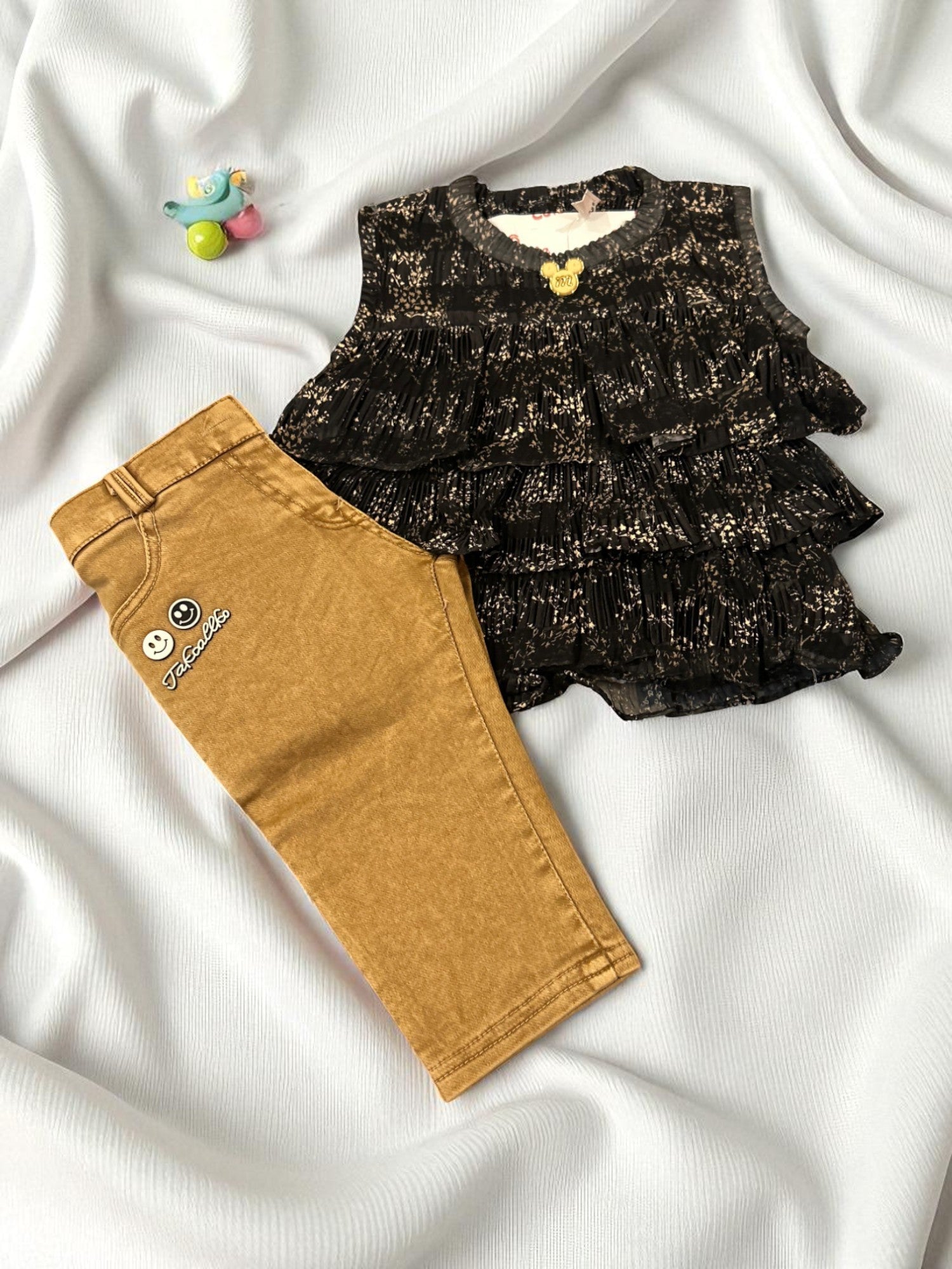Frilly Black Sleeveless Top & Mustard Pants Set for Girls – Trendy Toddler Outfit - My Little Co.
