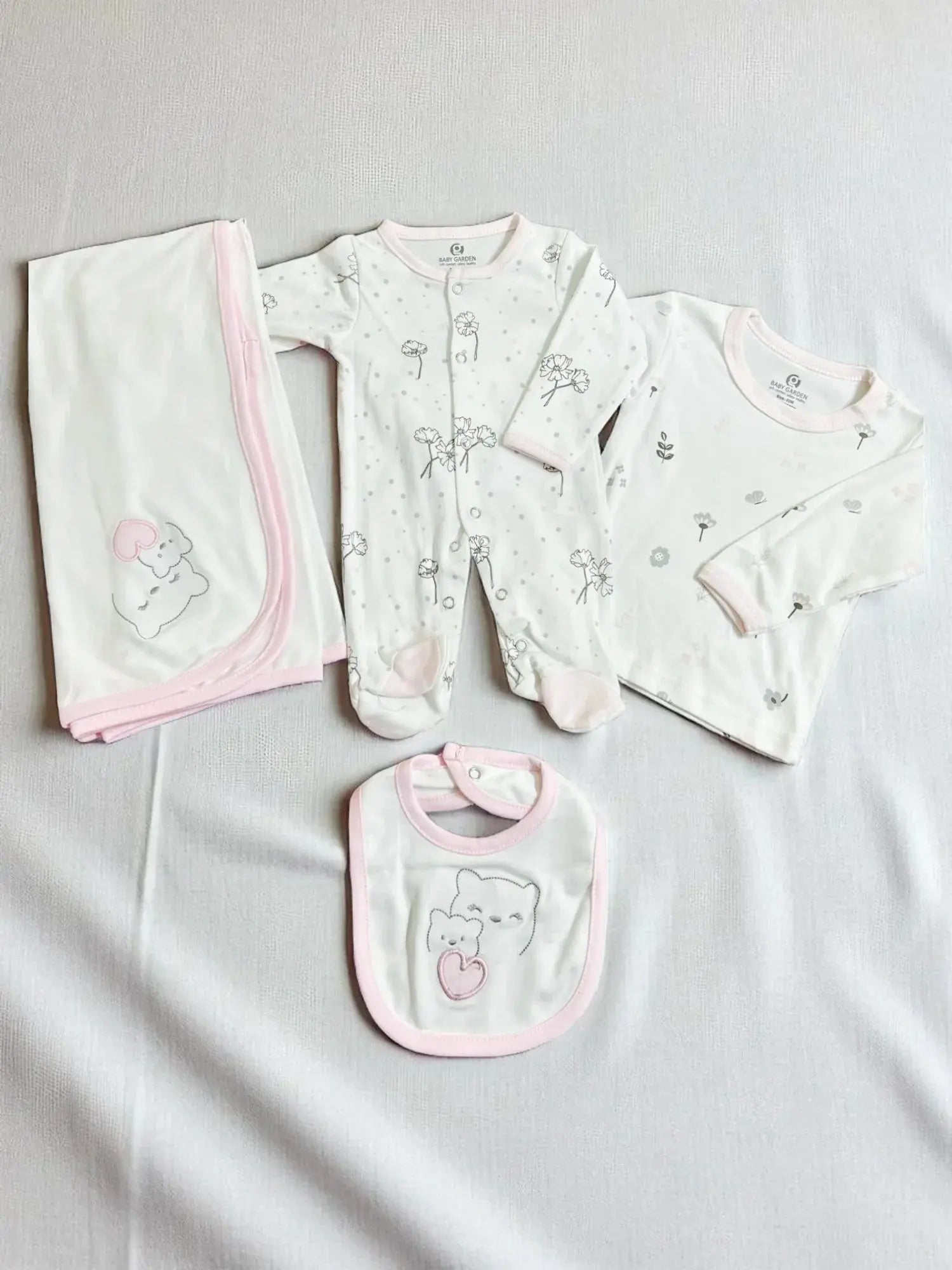 Newborn 4-Piece Clothing Set in White & Pink – Jumper, T-shirt, Blanket & Bib - My Little Co.