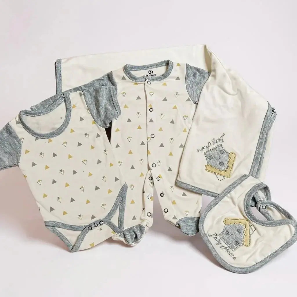 Newborn 4-Piece Clothing Set – Jumper, Romper, Blanket & Bib - My Little Co.